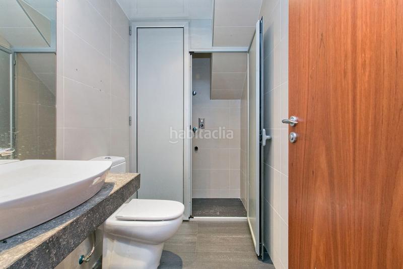 Foto 320c7366-a99f-4adb-9408-d5007218a15e. Dúplex a Vilapicina - Torre Llobeta Barcelona