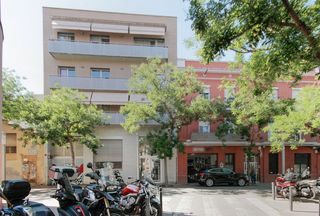 Dúplex  C/ amics. Solvia inmobiliaria  dúplex barcelona
