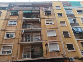 Local Comercial  C/ cebrián mezquita. Solvia inmobiliaria  locales valencia