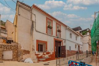 Casa aparellada  C/ juan vitoria. Solvia inmobiliaria  chalet adosado palma de gandía