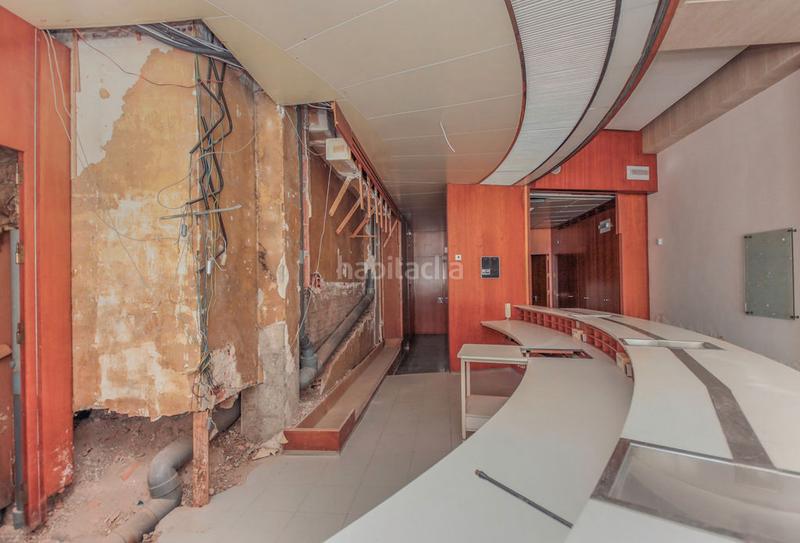 Foto 002a5f34-a983-4db6-b95b-688bbddd7600. Local comercial a Nou Eixample Nord Tarragona