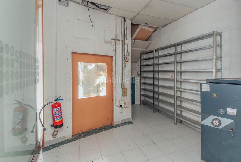 Foto 9ad43e1d-85db-40e9-9b28-d538a8aa5d6e. Local comercial a Nou Eixample Nord Tarragona