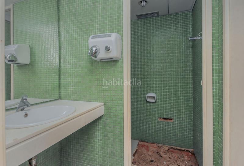 Foto b6f1ae43-575d-42ab-9964-a5b1eb4addbc. Local comercial a Nou Eixample Nord Tarragona