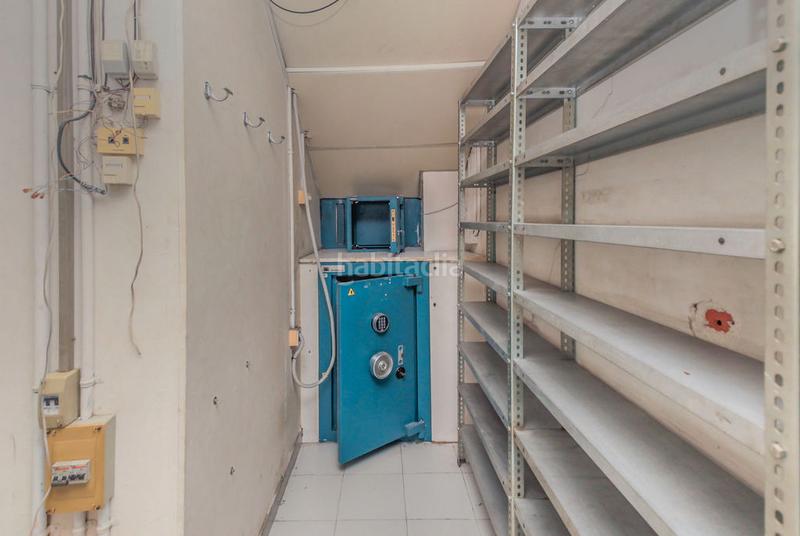 Foto c3d6eca6-6048-4b17-b95e-5ce4cf278ffd. Local comercial a Nou Eixample Nord Tarragona