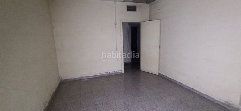 Foto b1b4267a-fbc3-48bd-8e17-d4e2936aad6a. Local comercial a Can Pantiquet Mollet del Vallès
