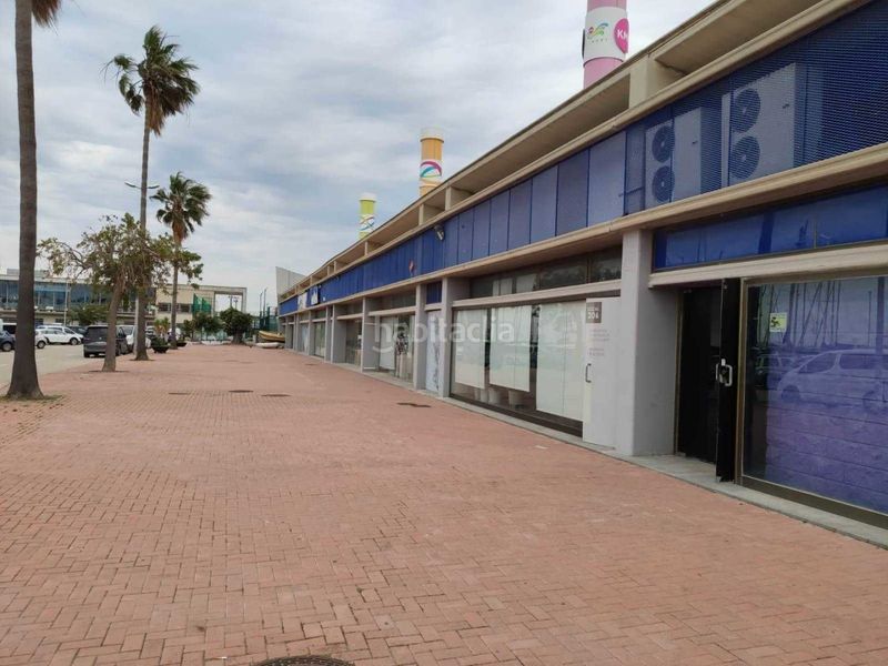 Foto a24f9d41-2856-427b-8f45-9cda3857e06c. Local comercial a Barris Marítims Tarragona