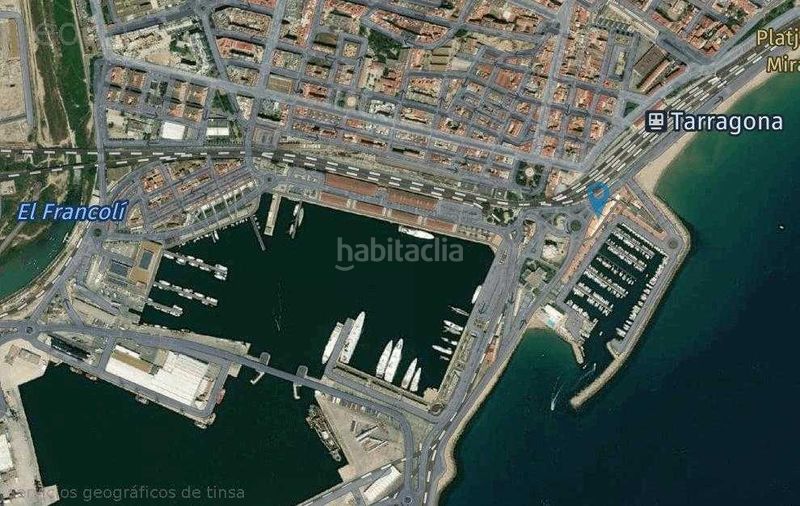 Foto e30bb54f-539a-4770-a8e5-b433b95b6228. Local comercial a Barris Marítims Tarragona