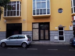 Local Comercial  Av venezuela. Solvia inmobiliaria  locales gímar