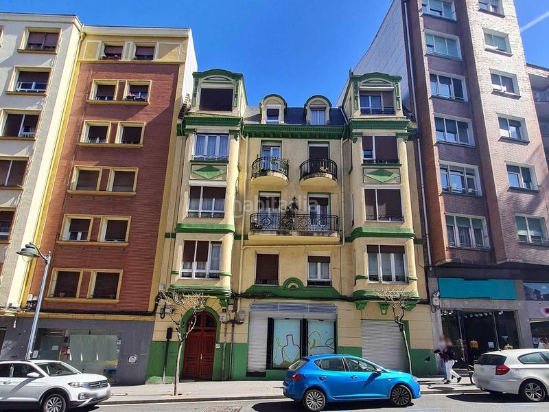 Foto ec75ff40-2efb-4543-b98d-d81016b3a66d. Location local commercial dans Santutxu-Basarrate Bilbao