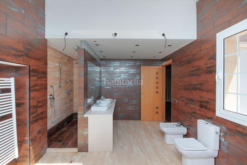 Foto 04470fca-a106-4214-84d6-206db5cb5a79. Chalet dans Olesa de Bonesvalls