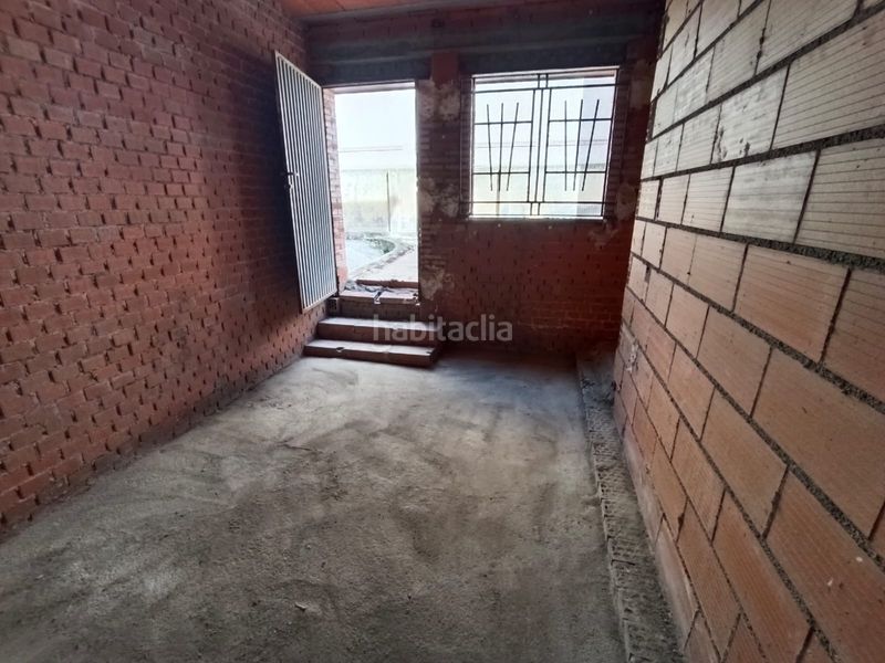 Foto 8b98c213-b590-4ea1-80de-5d38771b0836. Local comercial a Cabañas de la Sagra