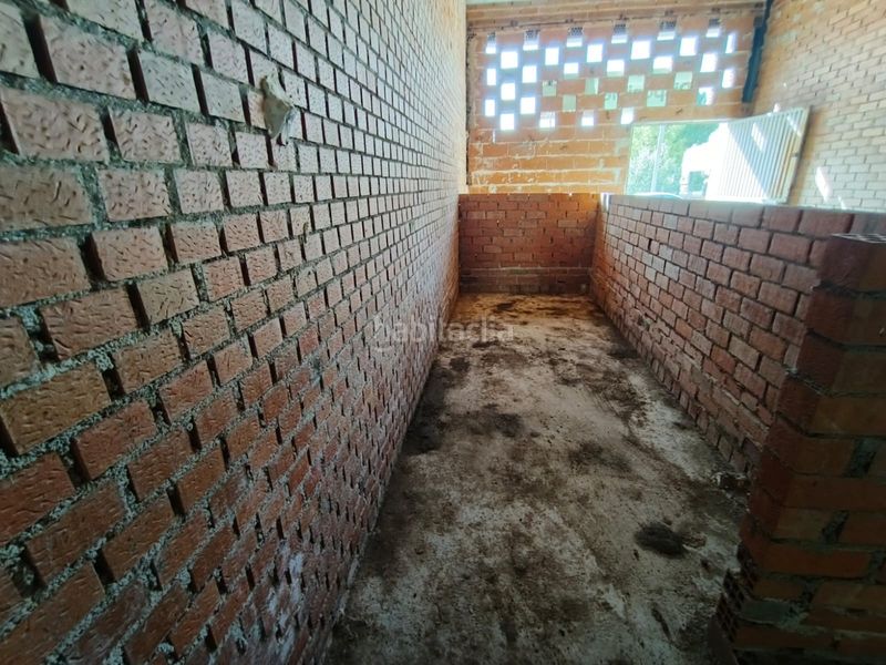 Foto b5f082d6-b072-41d2-b7e5-fb69ade01623. Local comercial a Cabañas de la Sagra
