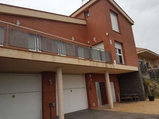 Chalet  Av puiggraciós. Solvia inmobiliaria  chalet independiente garriga la