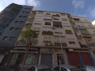 Piso  Hermanos pinzon. Solvia inmobiliaria  piso almería