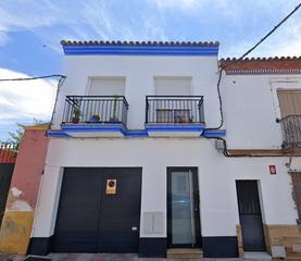 Chalet  C/ juan emilio fernández mora. Solvia inmobiliaria  casa espartinas
