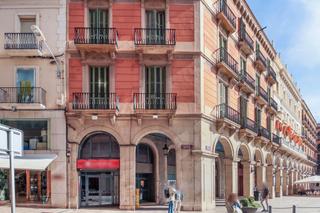 Building  Pz prim. Solvia inmobiliaria  edificio reus