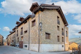 Edifici  C/ unica de esposa. Solvia inmobiliaria  edificio esposa