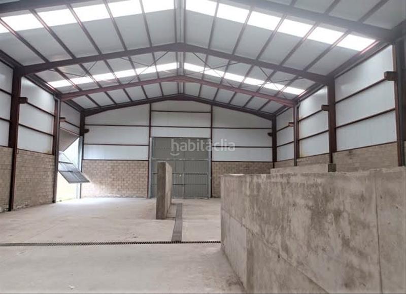 Foto 4af637dc-2cb5-4b86-93a1-f4e8a2ac9417. Capannone industriale in Cuadros
