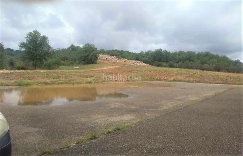 Foto 94b6f586-ac04-4d89-be6c-1bfe43800bc1. Capannone industriale in Cuadros