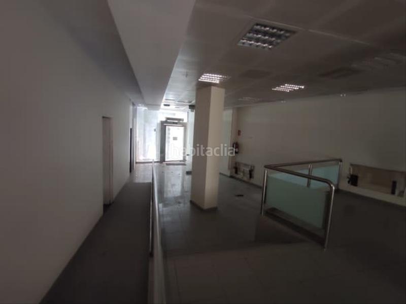 Foto f3a504d5-6ae2-4950-8df3-ae491ee81f87. Local comercial solvia inmobiliaria locales en Centre Granollers