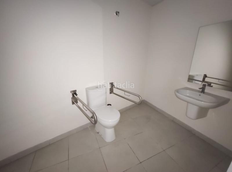 Foto 5b55536f-7432-4cc6-b4a7-5b9744944316. Local commercial dans Centro Arganda del Rey