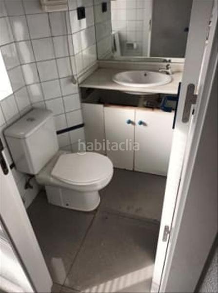 Foto 6d9c19a1-5e8f-4d5b-acbd-7de7a0bcf56c. Locale commerciale in Angustias - Chana - Encina Granada