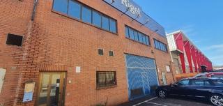 Nau industrial  C/ marqués de teverga. Solvia inmobiliaria  nave industrial avilés