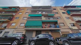 Pis  C/ bertrán de seva. Solvia inmobiliaria  piso granollers