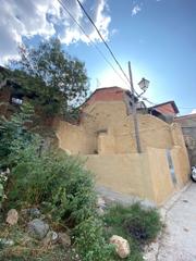 Finca rústica  C/ rossinyol. Solvia inmobiliaria  solares alàs i cerc