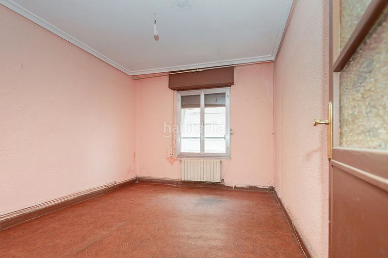 Foto bf1444fa-6b5a-4fb5-8d45-6249f6584df3. Piso solvia inmobiliaria piso en Oeste Logroño