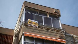 Pis  C/ alfaz del pi. Solvia inmobiliaria  piso alicantealacant