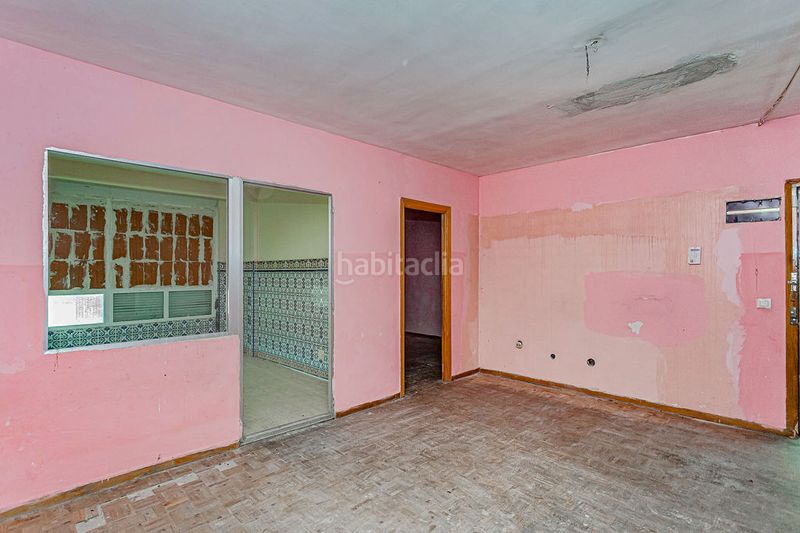 Foto 86ab3f77-faea-4f62-ace8-7a0e8a64d44b. Pis a Tiemblo (El)