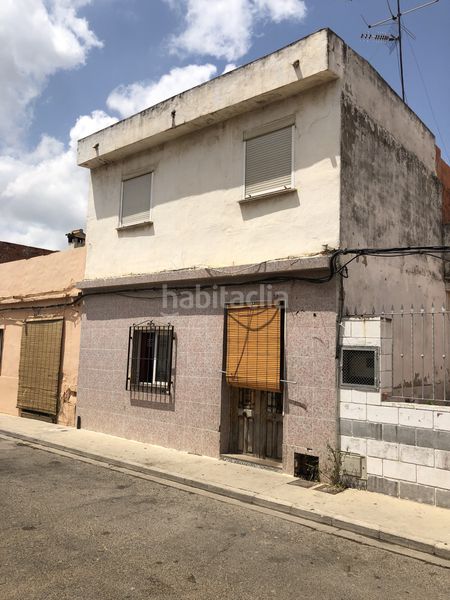 Foto b9e185d9-6389-462a-85ce-d1eec2fa6486. Casa aparellada a Carlet