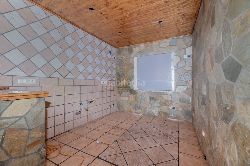Foto ca92618c-f2fc-4f1a-96dc-3e27919e0814. Xalet amb piscina a Yuncler