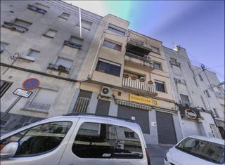 Piso  C/ bages. Solvia inmobiliaria  piso terrassa