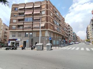 Locale commerciale  Pz barcelona nº 4 00001. Solvia inmobiliaria  locales elcheelx