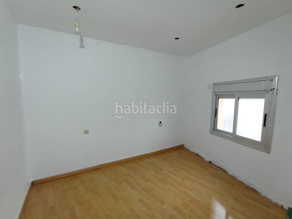 Foto 3fb4749a-9e74-4a10-b63c-43087275f1ba. Pis a Roquetes Barcelona