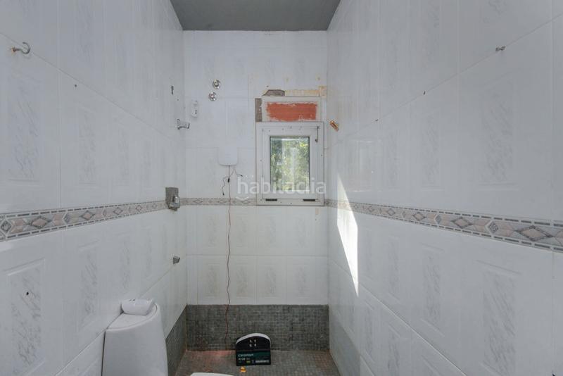 Foto 821c51d2-8ac5-459e-871b-ee13197bded4. Casa aparellada a Ca n´Oriol Rubí