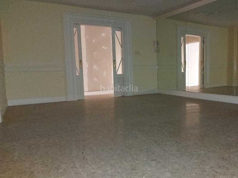 Foto 12a6d2bd-5ec0-41d5-aa57-520d28657661. Location local commercial dans Centro Jerez de la Frontera