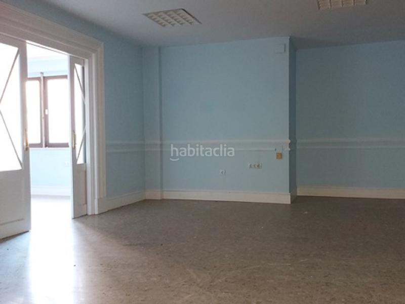 Foto 97ee0db0-b26e-408b-9f74-719ed566cd41. Location local commercial dans Centro Jerez de la Frontera