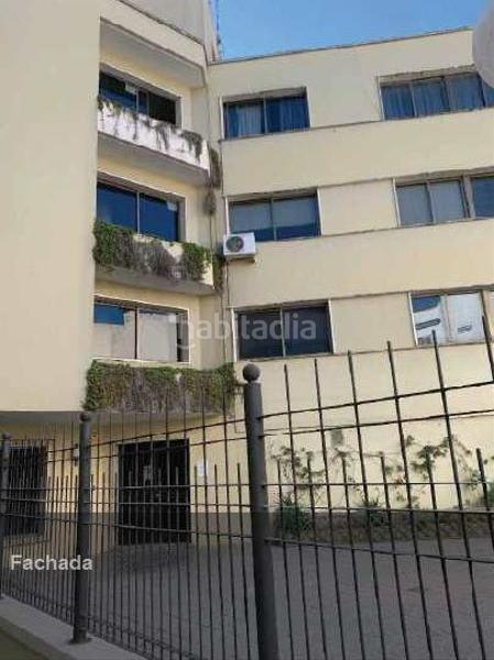 Foto d8ae86ea-d561-4aeb-b49e-e4bb7b60fbfc. Location local commercial dans Centro Jerez de la Frontera