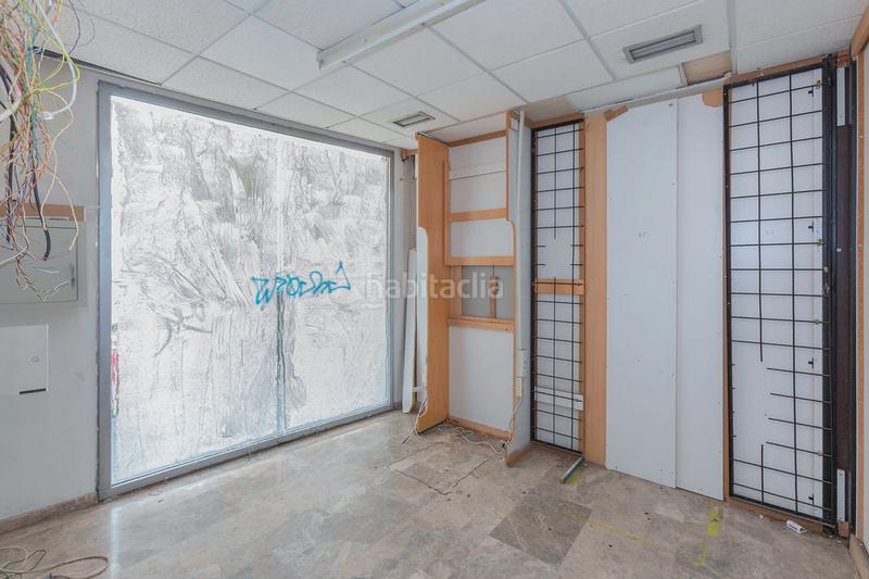 Foto a388e411-2a45-432b-bdef-83a291407314. Alquiler local comercial solvia inmobiliaria locales en Burriana