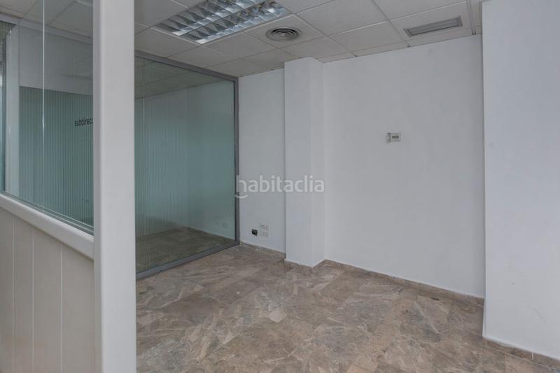 Foto d1992233-a6f2-42f1-87af-0dd6ef69ff26. Alquiler local comercial solvia inmobiliaria locales en Burriana