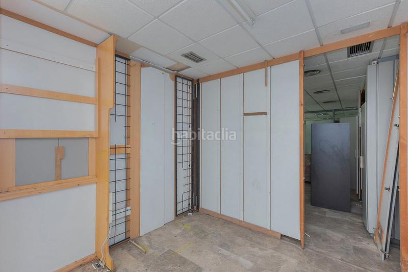 Foto d46c277f-1fb4-49ae-9b85-edea8105f9cd. Lloguer local comercial a Llombai Burriana