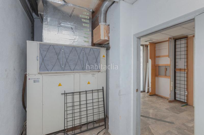 Foto fee90658-ea83-42b2-8548-dce6988250f7. Lloguer local comercial a Llombai Burriana