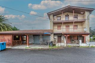 Chalet  Lg las tocachas. Solvia inmobiliaria  chalet independiente biañez