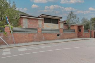 Chalet  C/ de l´airesol. Solvia inmobiliaria  chalet independiente castellar del vallès