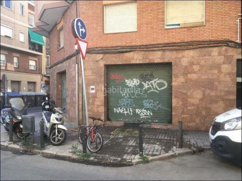 Foto 35c3006b-6e3a-40fc-89d4-8070dab0d496. Local comercial a Sant Josep Hospitalet de Llobregat (L´)
