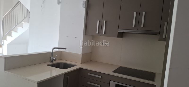 Foto a67a20e5-d012-4b00-b3f1-0b3c1b5dfcc7. Pis amb calefacció piscina a Serra d'en Camaró Sabadell