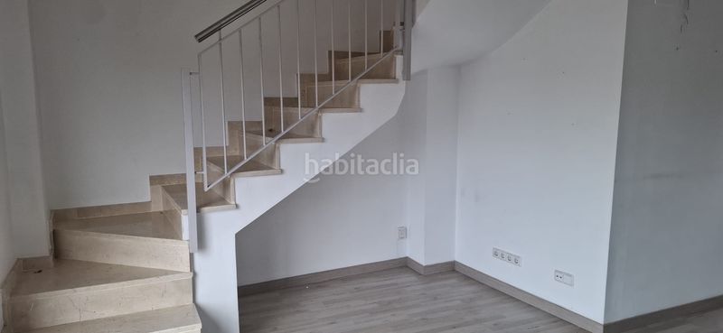 Foto b0e3db4c-8bd9-4456-a979-01a408182bab. Pis amb calefacció piscina a Serra d'en Camaró Sabadell